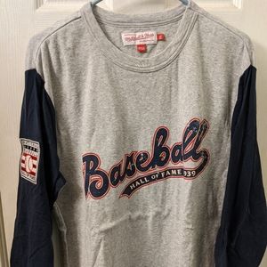 🎃Mitchell and Ness cooperstown shirt